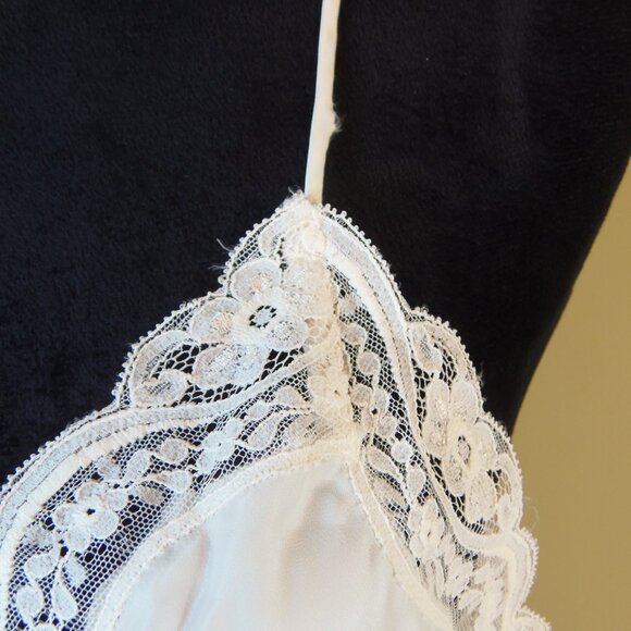 Vintage Christian Dior SZ MED Lace Trim Camisole Slip Top Ivory Satin Designer - Picture 8 of 11